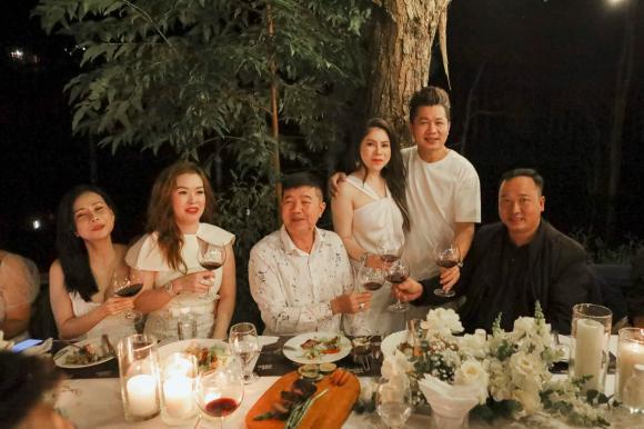 ca sĩ Lâm Vũ, sao Việt
