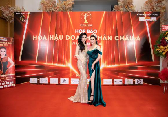 Hoa hậu Lý Kim Ngân, NTK Tommy Nguyễn