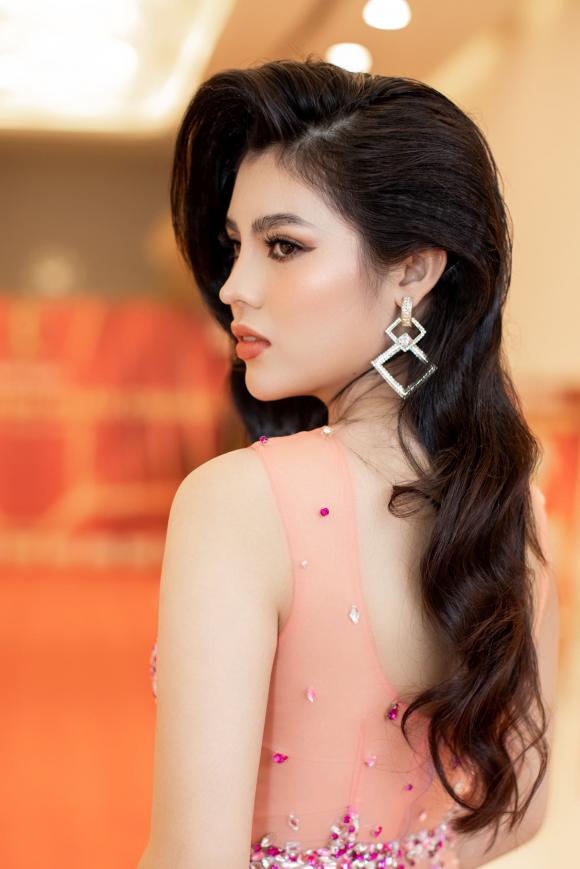 NTK Tommy Nguyễn, Hoa khôi Kim Anh