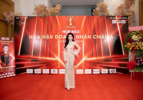 NTK Tommy Nguyễn, Hoa khôi Kim Anh