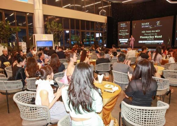 Skin EX - PlasmaGas Wand, Tony Dương