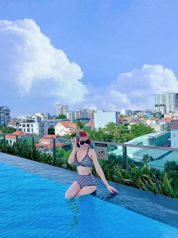 gái xinh, gái xinh bikini, giới trẻ 