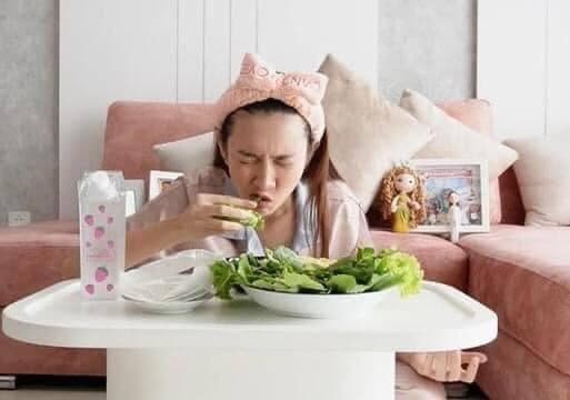 thùy tiên, sao việt, hoa hậu thùy tiên 