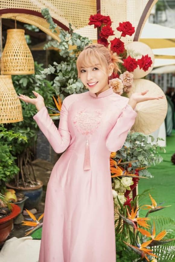 Liêu Hà Trinh,MC Liêu Hà Trinh, sao Việt