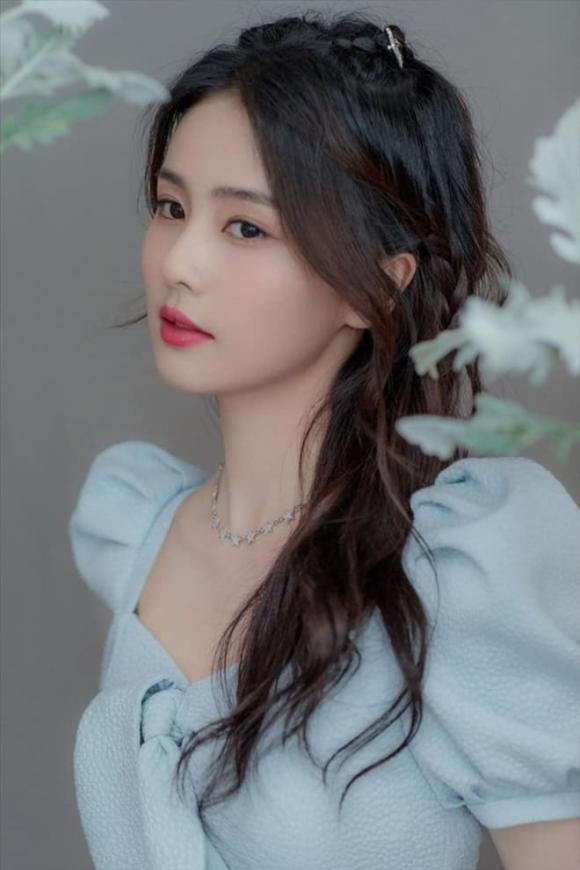 Tứ đại lưu lượng Cbiz, Ngũ tiểu lưu lượng Cbiz, sao Hoa ngữ
