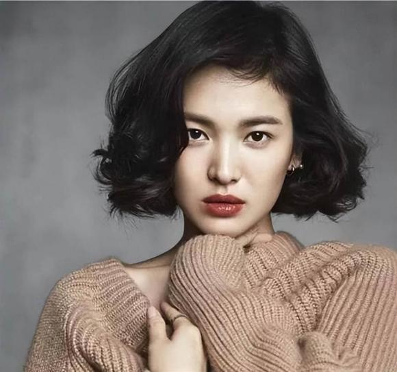 Song Hye Kyo, lên đồ, mặc đẹp