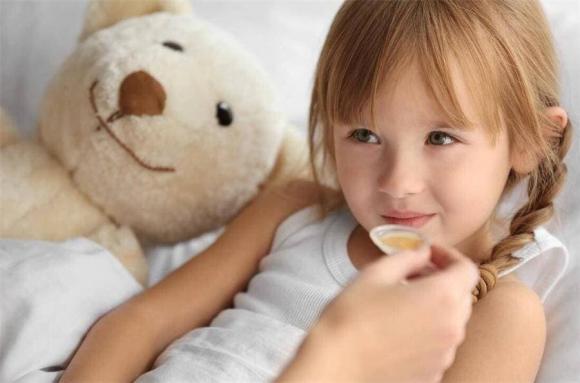 chăm con, chăm sóc trẻ nhỏ, lưu ý khi chăm sóc trẻ