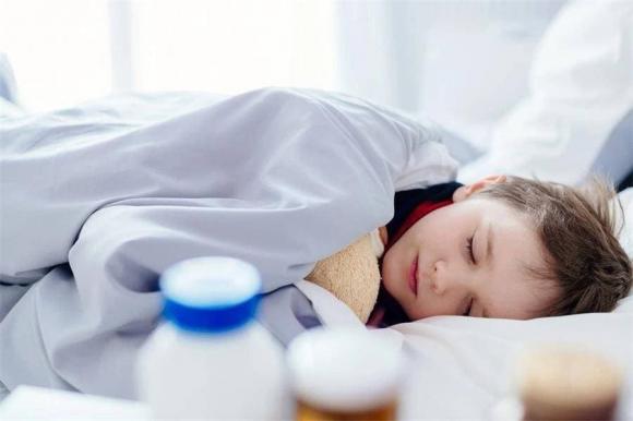 chăm con, chăm sóc trẻ nhỏ, lưu ý khi chăm sóc trẻ