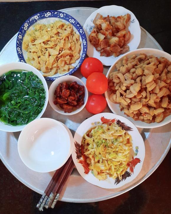mâm cơm, mâm cơm nhà, mâm cơm cuối tuần