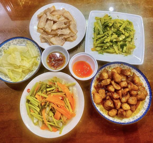 mâm cơm, mâm cơm nhà, mâm cơm cuối tuần