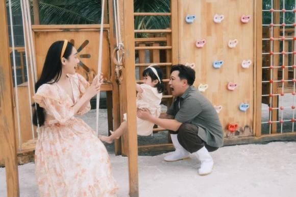 con gái Trường Giang, 