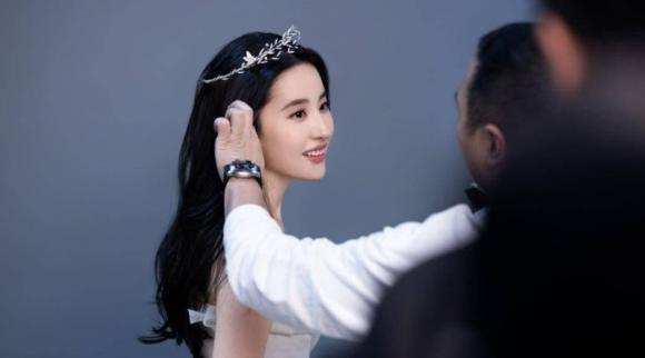 Lưu Diệc Phi, Thần tiên tỉ tỉ, sao Hoa ngữ