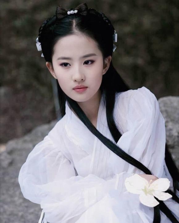 Lưu Diệc Phi, Thần tiên tỉ tỉ, sao Hoa ngữ
