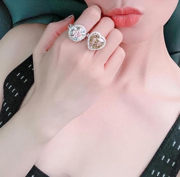 lệ quyên, sao việt, ca sĩ lệ quyên 