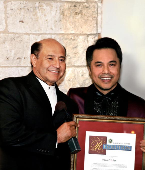 Hiệp sĩ - họa sĩ Daniel K. Winn, Winn Slavin Fine Art