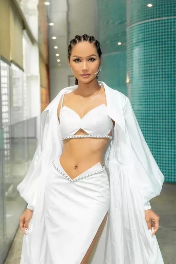 hoa hậu H'Hen Niê, sao Việt