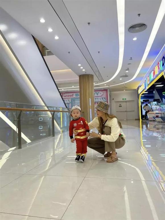 ,siêu mẫu Kỳ Hân,danh thủ Mạc Hồng Quân, sao Việt