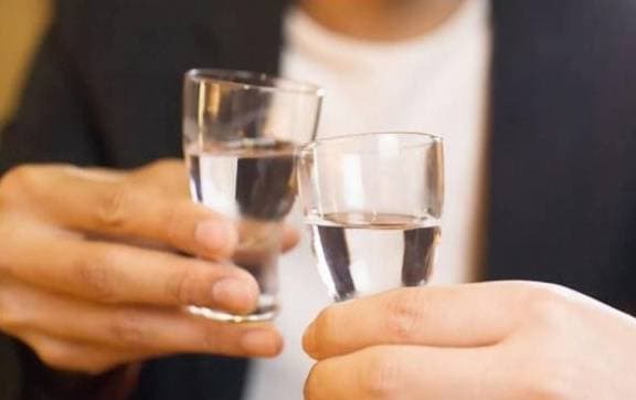 cuộc sống quanh ta, kiến thức trên bàn rượu, quy tắc trên bàn rượu