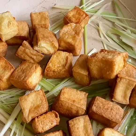 đậu phụ rang muối sả, công thức đậu phụ rang muối sả , món ngon từ đậu phụ