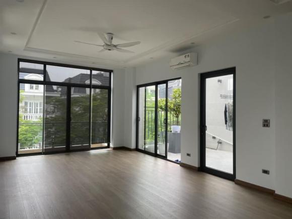 chung cư, nhà đất, nên ở chung cư hay nhà đất 