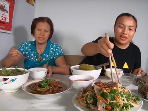 Quỳnh Trần JP, mẹ Quỳnh Trần JP, youtuber