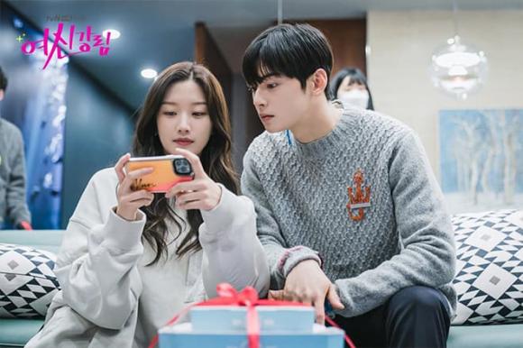 Phim K-Drama, phim hàn tình cảm, cặp đôi ngọt ngào trong phim Hàn