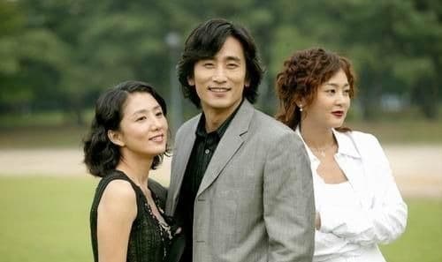 lee seung yeon, kim hee ae, mối tình đầu, nữ hoàng phim ngoại tình, sao hàn 