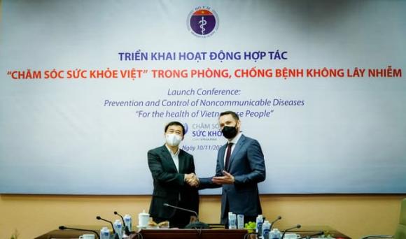 cham-soc-suc-khoe-viet-phong-ngua-dot-quy (1).jpg 0 Chăm Sóc Sức Khỏe Việt, phòng chống đột quỵ, tai biến mạch máu não