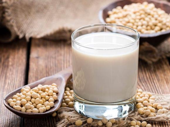 sữa bò, sữa đậu nành, sữa bò và sữa đậu nành, so sánh sữa bò và sữa đậu nành 