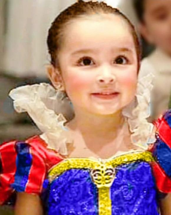 bé Zia, con gái mỹ nhân đẹp nhất philippines