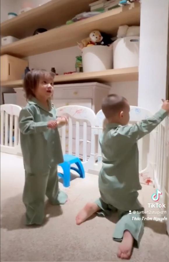 ca sĩ Hồ Ngọc Hà,nữ ca sĩ hồ ngọc hà,diễn viên Kim Lý,cặp sinh đôi nhà Hà Hồ, sao Việt