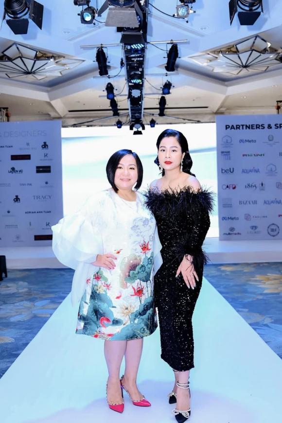 Jang HaNa,Be Your Queen,Aquafina Tuần lễ thời trang quốc tế Việt Nam thu - đông 2022