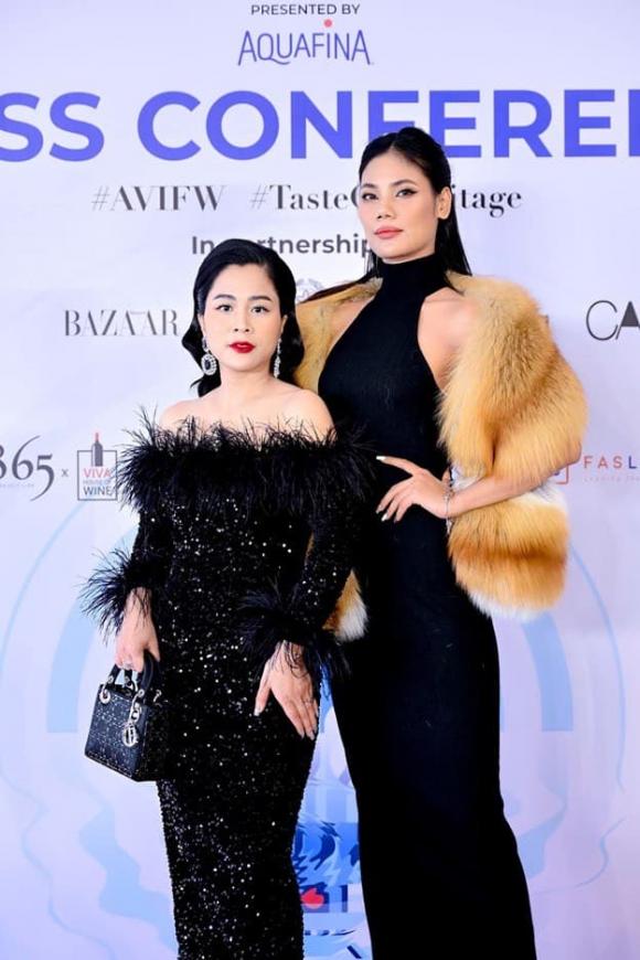 Jang HaNa,Be Your Queen,Aquafina Tuần lễ thời trang quốc tế Việt Nam thu - đông 2022