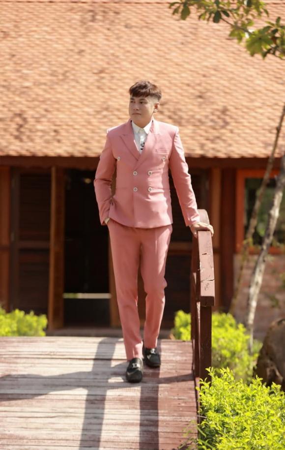 ao-dai-ntk-tommy-nguyen-hoa-hau-du-lich-viet-nam (1).jpg 3 NTK Tommy Nguyễn, Hoa hậu du lịch việt nam, Áo dài Tommy Nguyễn