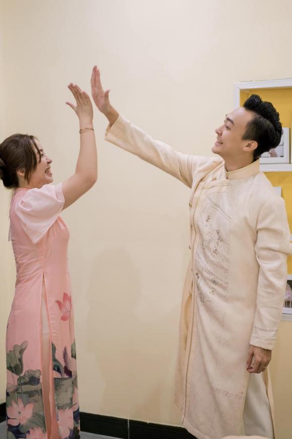 hoa hậu Lê Âu Ngân Anh, MC Phan Tô Ny, sao Việt
