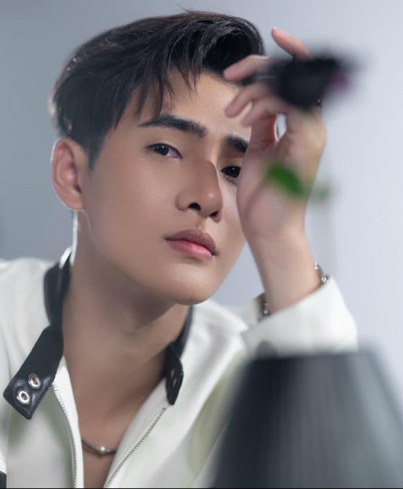 dược sĩ tiến, sao việt, hạnh phúc máu 