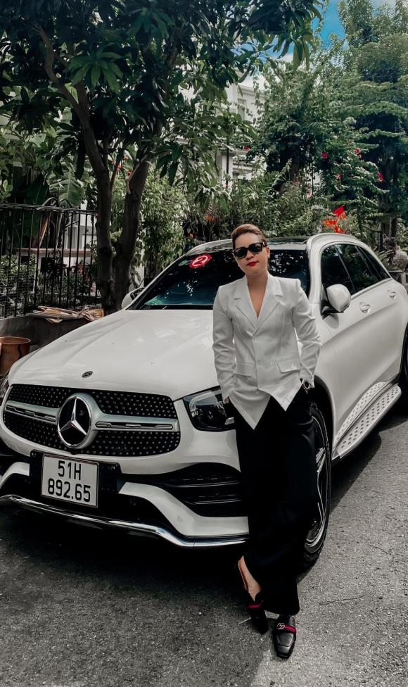 Doanh nhân Casa Hà, xe biển số đẹp, sưu tầm xe