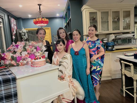 hoa hậu Giáng My, sao Việt