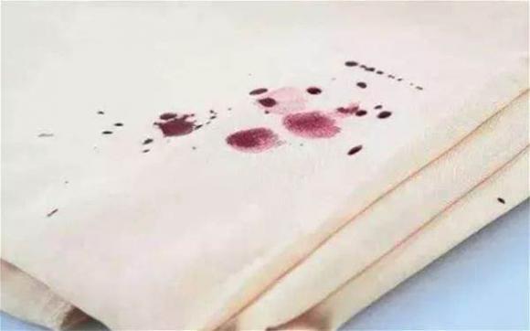 giặt sạch ga trải giường