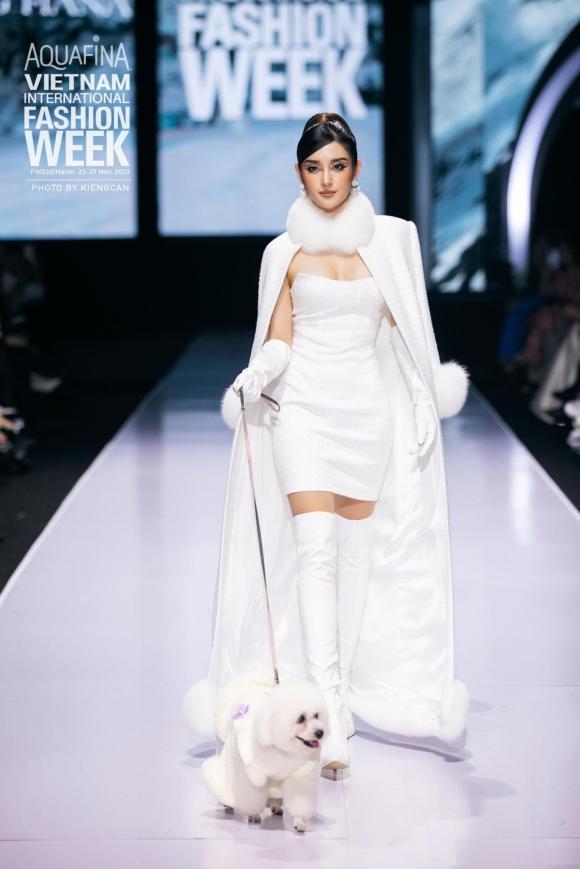 img_8700-ngoisaovn-w1366-h2048 7 Be Your Queen,Jang HaNa,Tuần lễ Thời trang Quốc tế Việt Nam