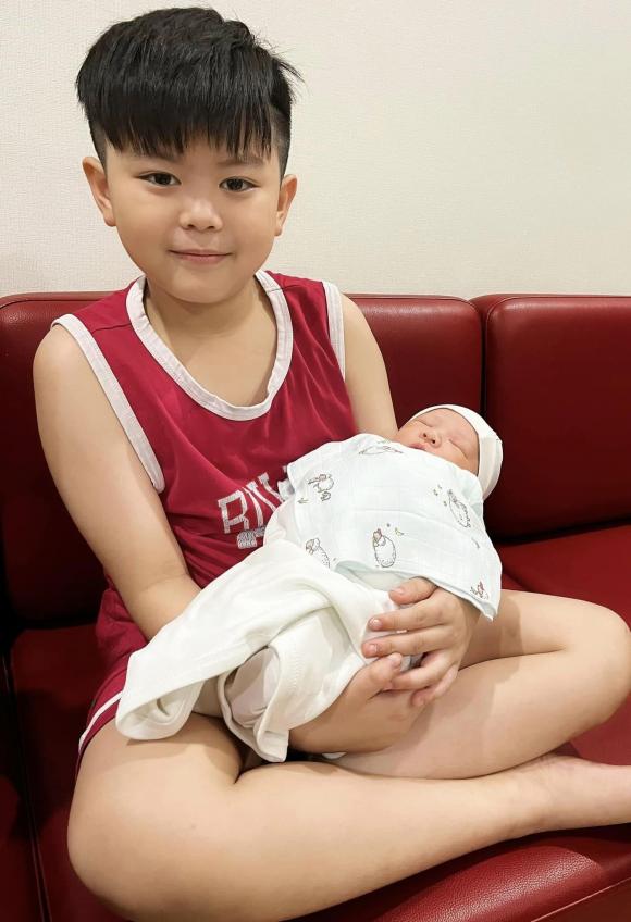 Mc tuấn tú,con trai mc tuấn tú,sao việt