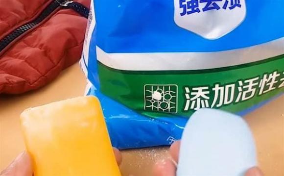 giặt áo, làm sạch vết bẩn, áo lông vũ, mẹo hay