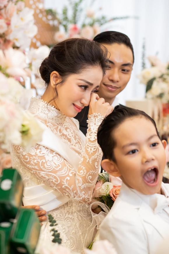 đám cưới khánh thi phan hiển, lễ gia tiên khánh thi phan hiển, sao việt