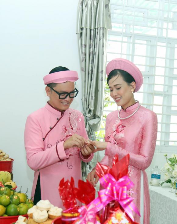 hoa hậu Dương Mỹ Linh, sao Việt
