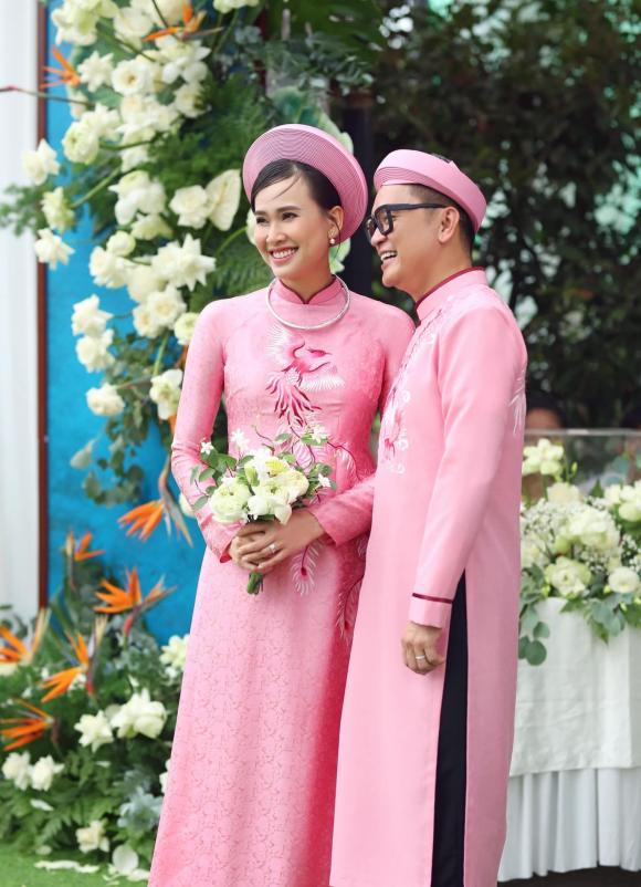 hoa hậu Dương Mỹ Linh, sao Việt