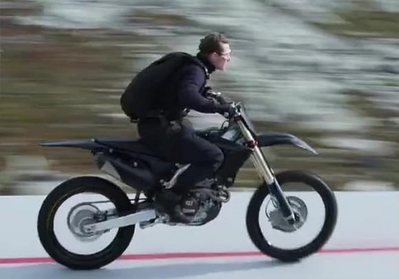 Tom Cruise , Tom Cruise  thực hiện pha mạo hiểm chưa từng có trong lịch sử điện ảnh, sao Hollywood