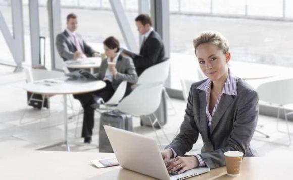 công sở, môi trường công sở, đồng nghiệp bị sa thải