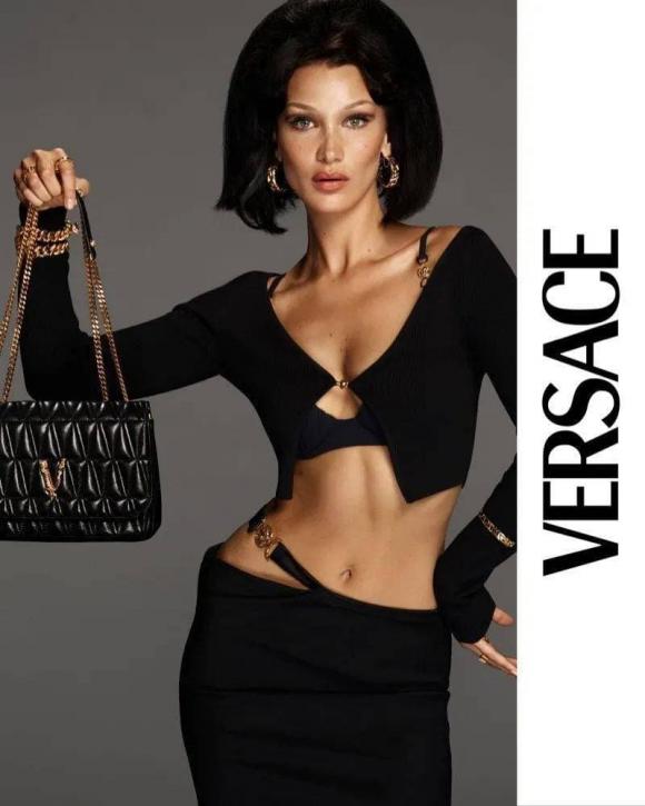Người mẫu nữ của năm 2022!, Bella Hadid 