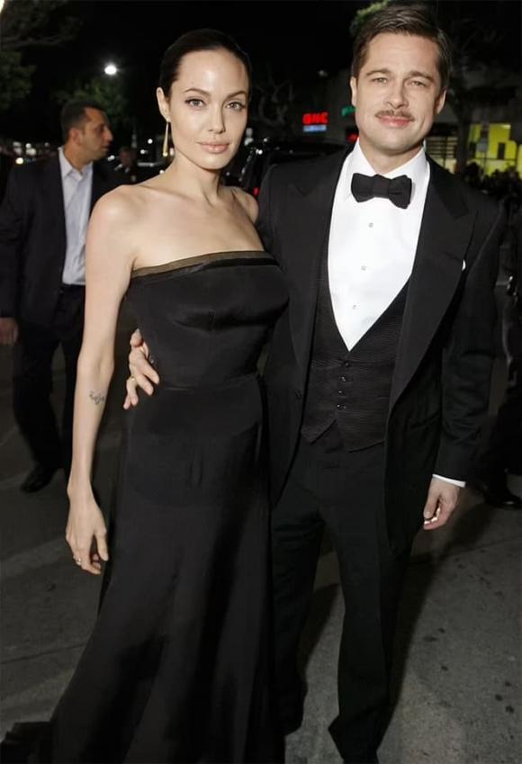 Angelina Jolie , cậu út Knox, sao Hollywood