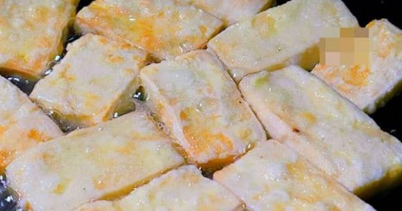 cá sốt, đậu phụ chiên, món ngon mỗi ngày